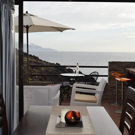 North Cliff *the Ocean Beneath Your Feet* *